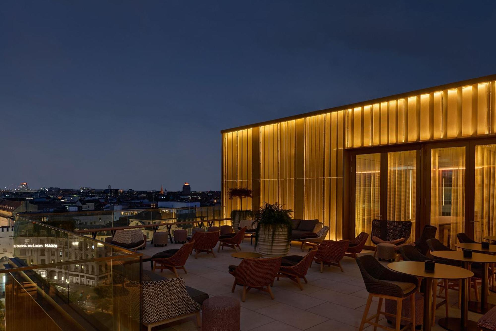 Koenigshof, A Luxury Collection Hotel, Мюнхен Экстерьер фото