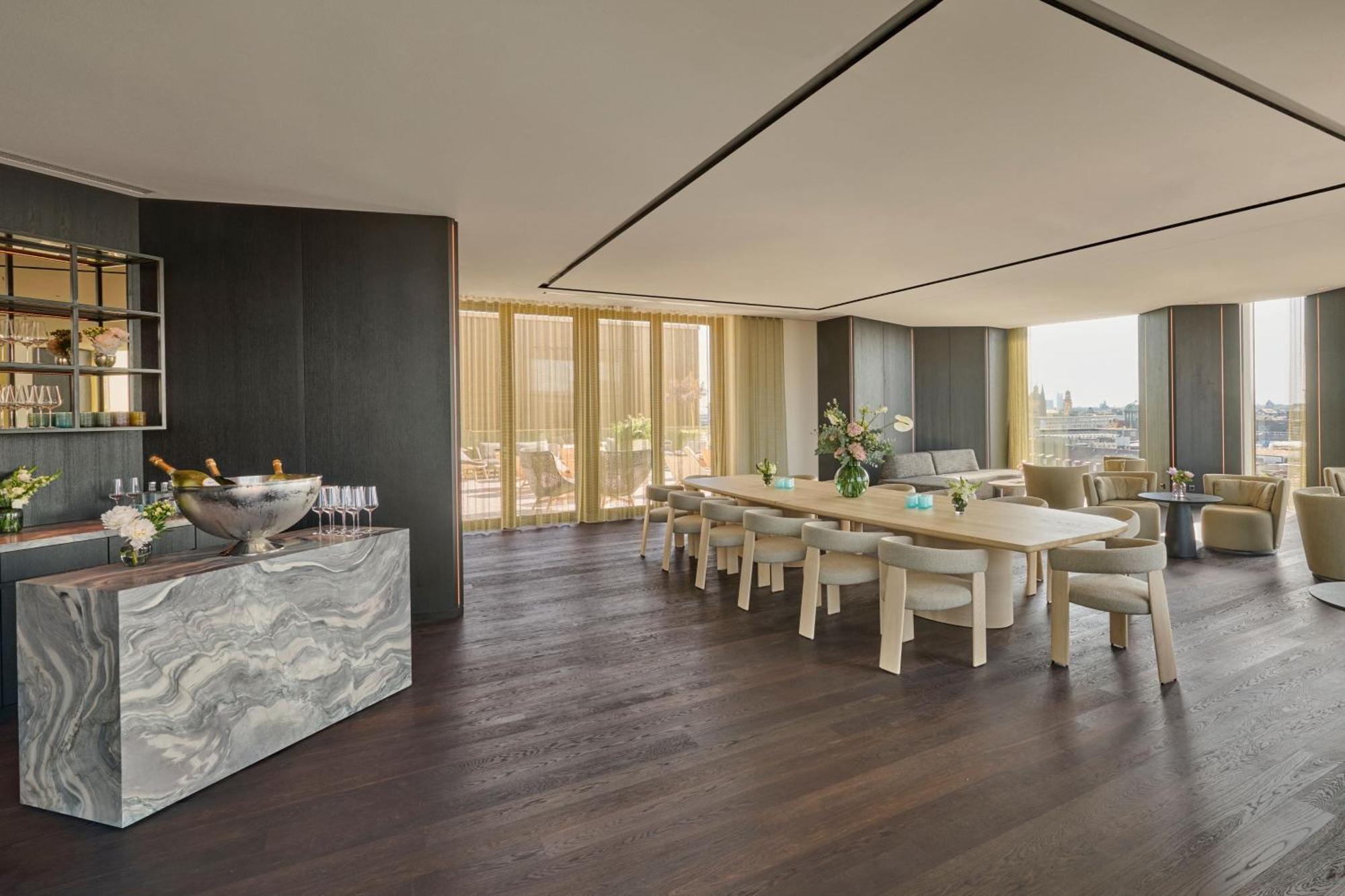 Koenigshof, A Luxury Collection Hotel, Мюнхен Экстерьер фото