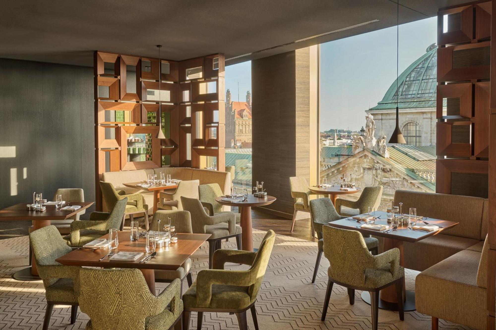 Koenigshof, A Luxury Collection Hotel, Мюнхен Экстерьер фото