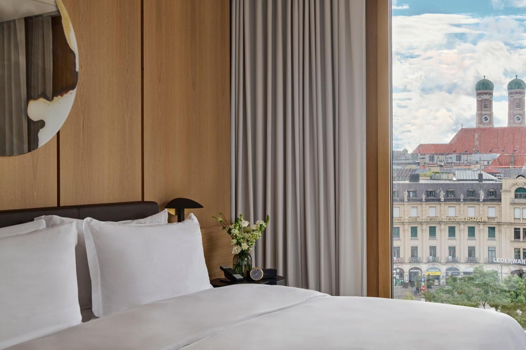 Koenigshof, A Luxury Collection Hotel, Мюнхен Экстерьер фото