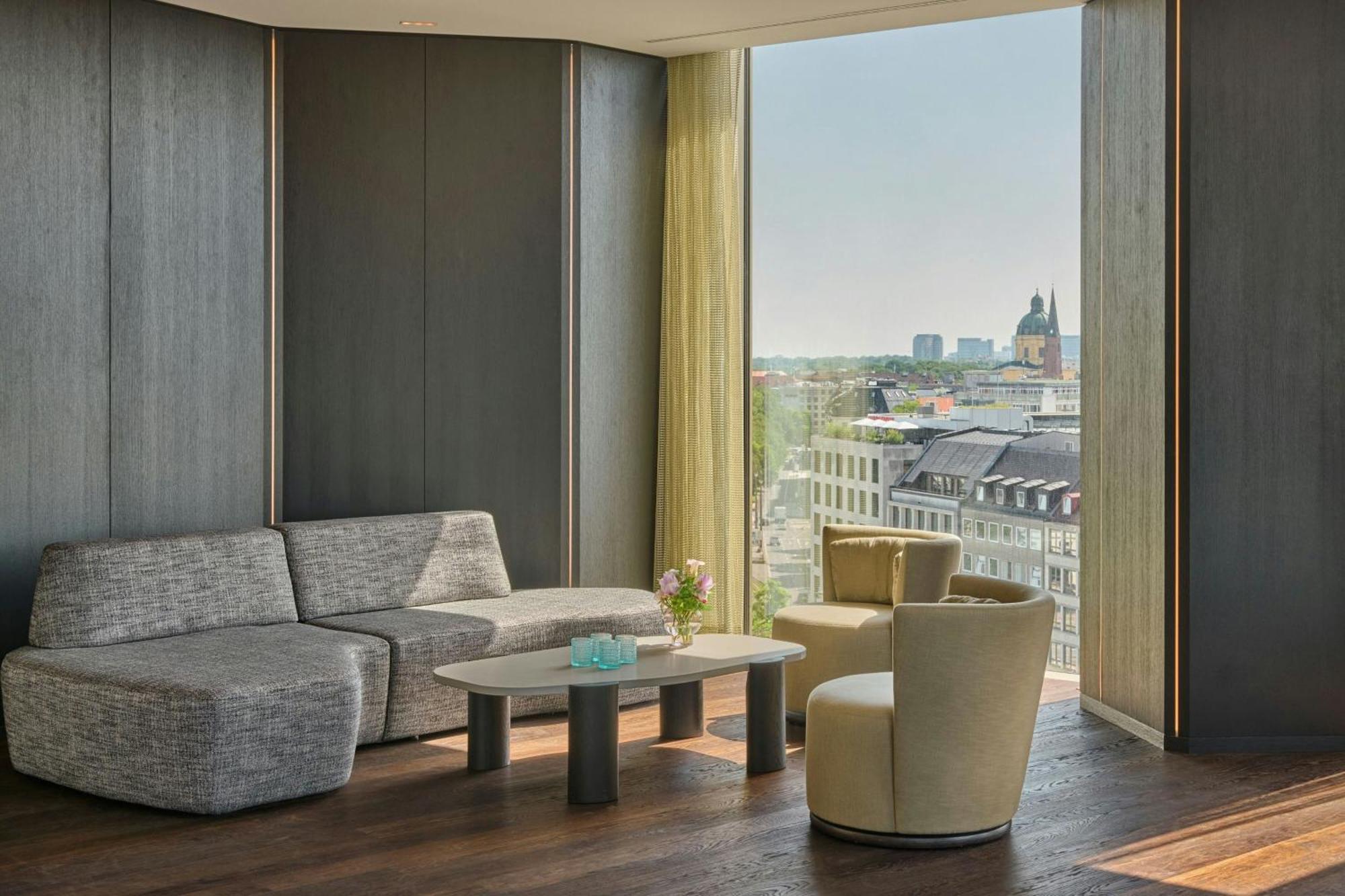 Koenigshof, A Luxury Collection Hotel, Мюнхен Экстерьер фото